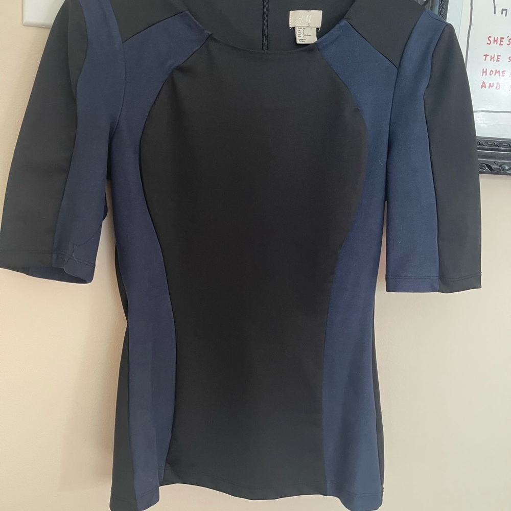 Stretch H&M Colorblock Top - Picture 4 of 8
